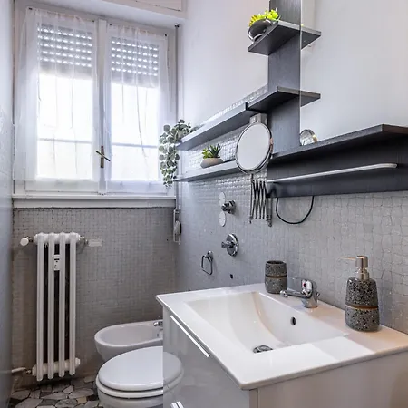 Duomo - San Siro House Con Netflix, Wi-fi Lägenhet Milano