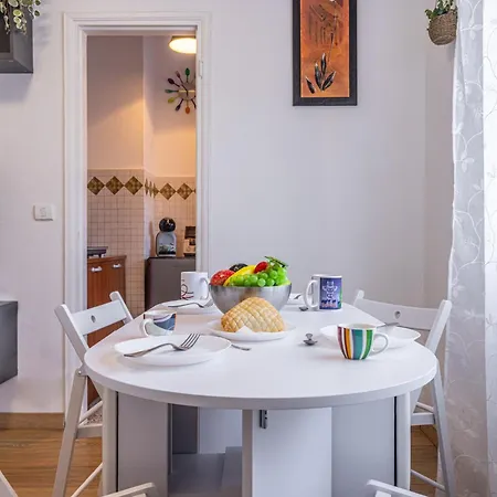 Duomo - San Siro House Con Netflix, Wi-fi Lägenhet Milano